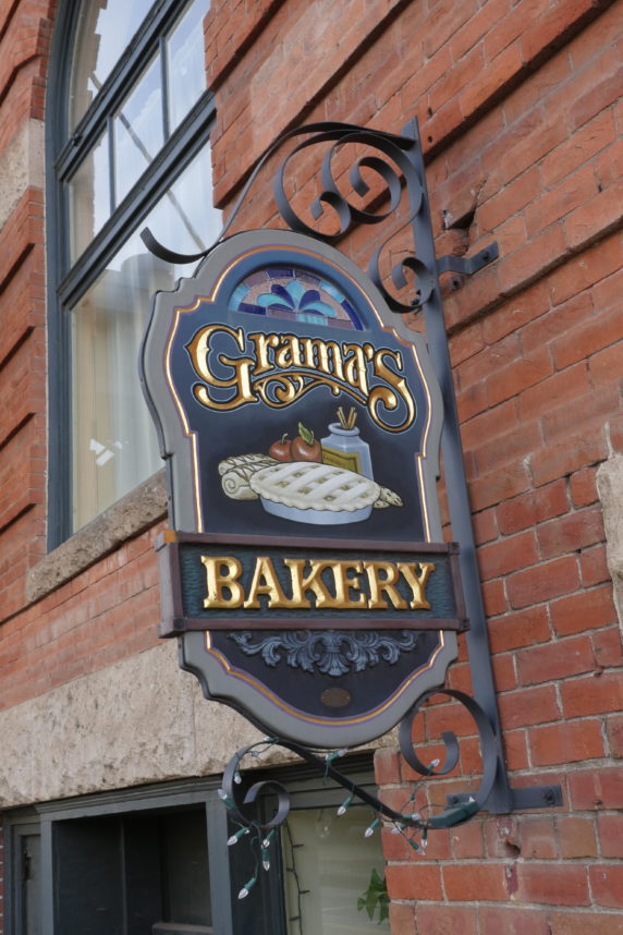 Grama's Bakery ©2017 K.D. Leperi, All Rights Reserved.