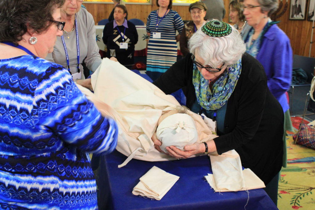 Caring for the body of the dead