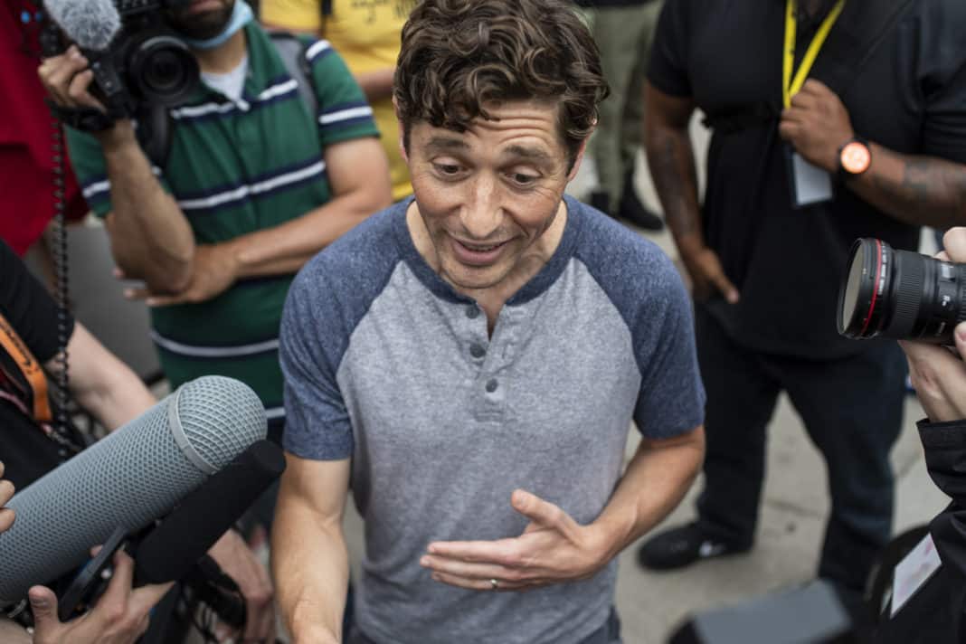 Minneapolis Mayor Jacob Frey Booed From Rally After Refusing to Commit to  Defunding Police