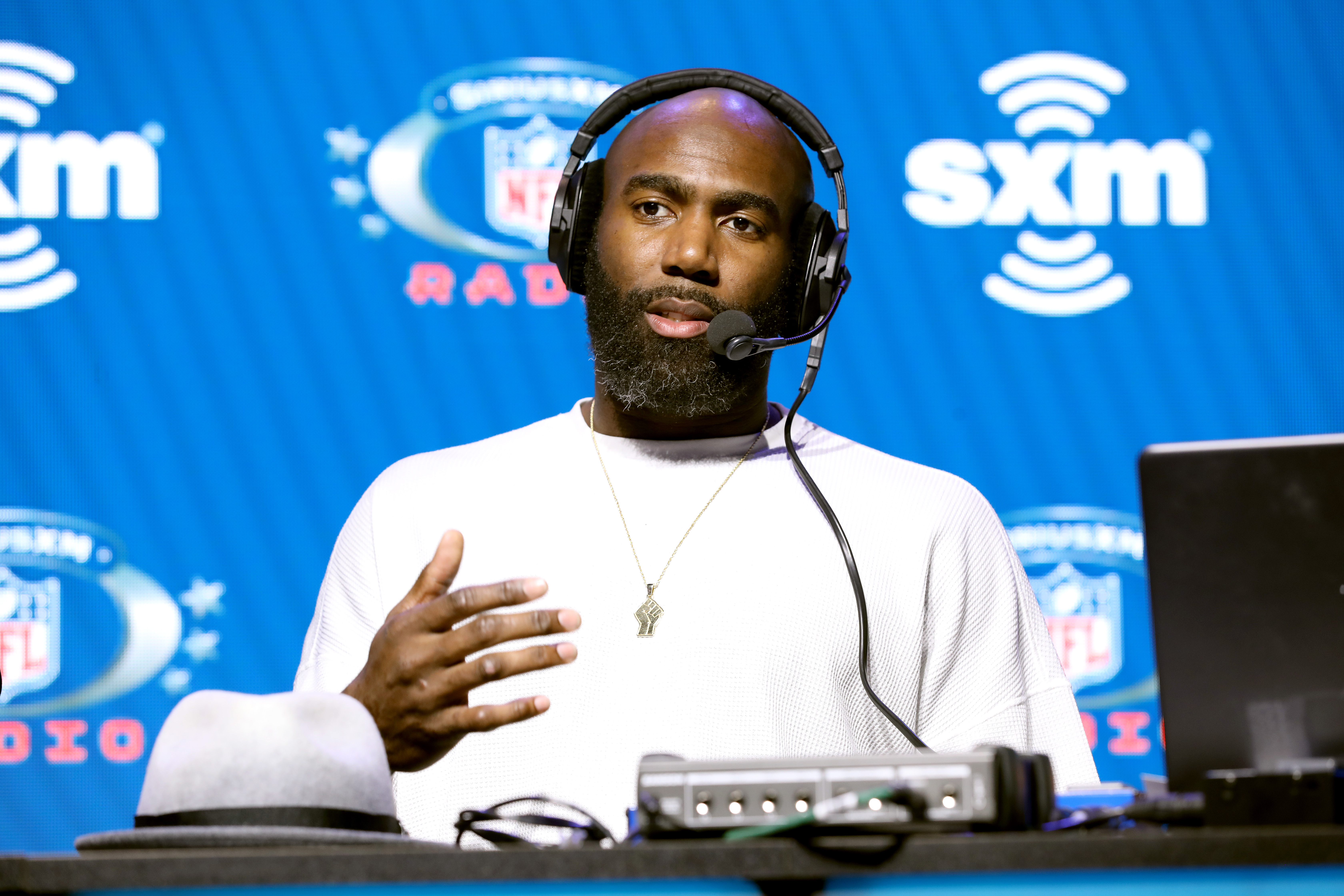 Saints' Malcolm Jenkins calls DeSean Jackson's anti-Semitic posts 'a  distraction'