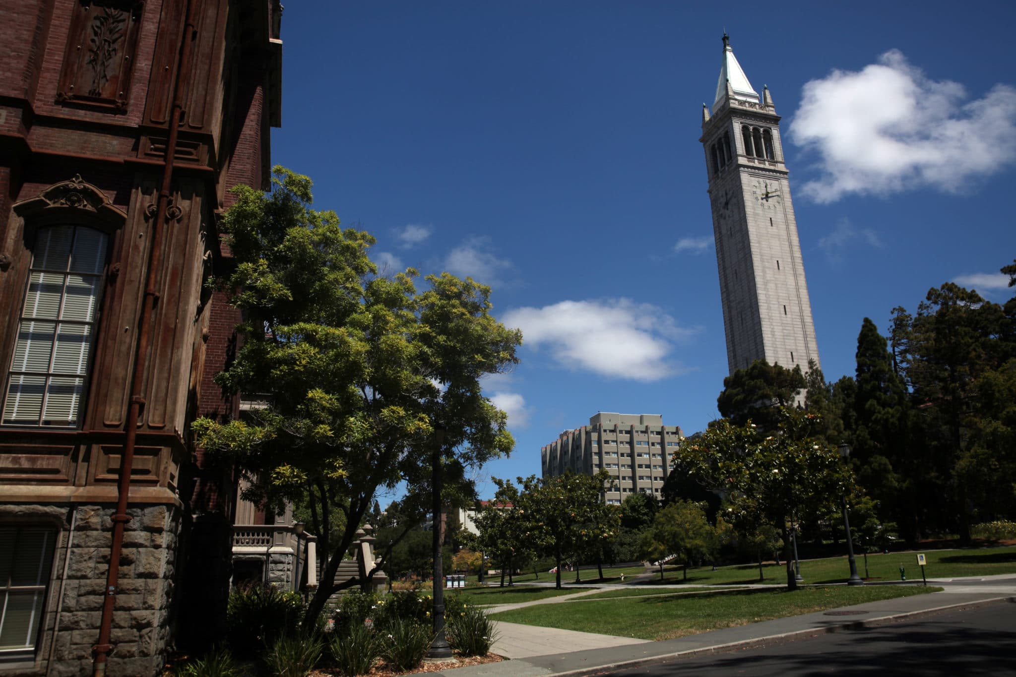 UCLA landmark is in jeopardy