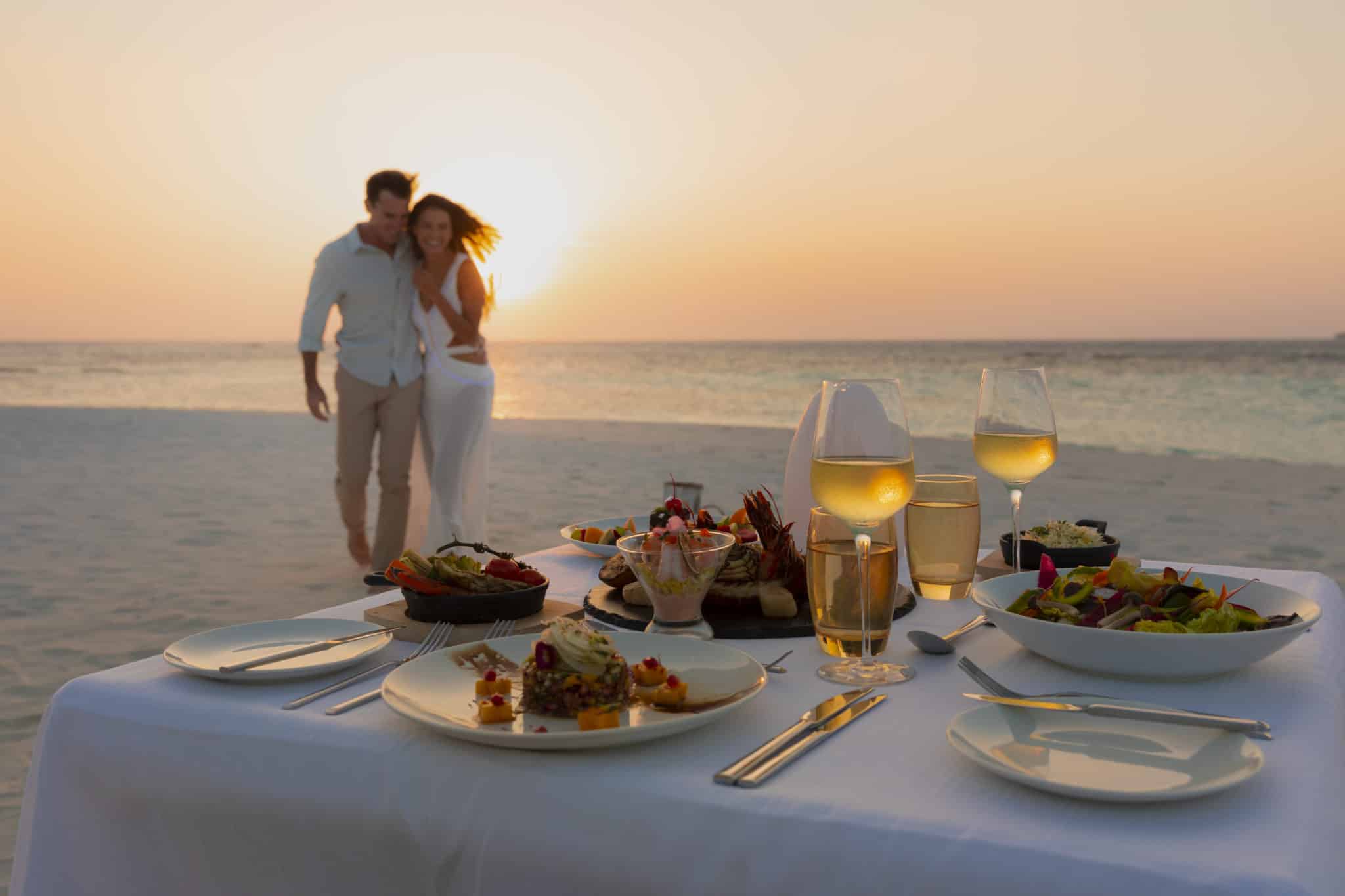 Summer Romance Turn into Fall Proposals Summer Romance Turn into Fall Proposals - Vimarsana News