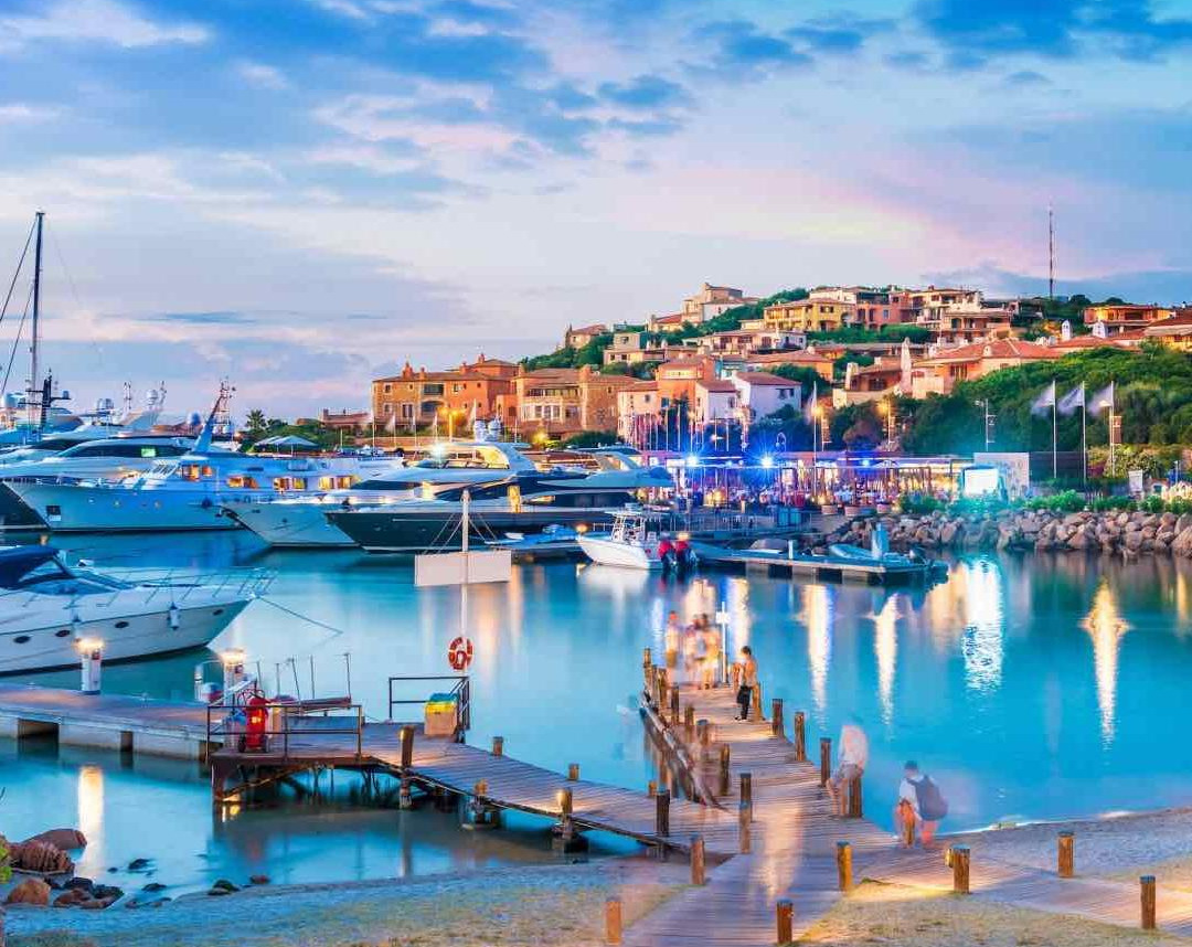 Discovering: The Art of Slow Travel.
